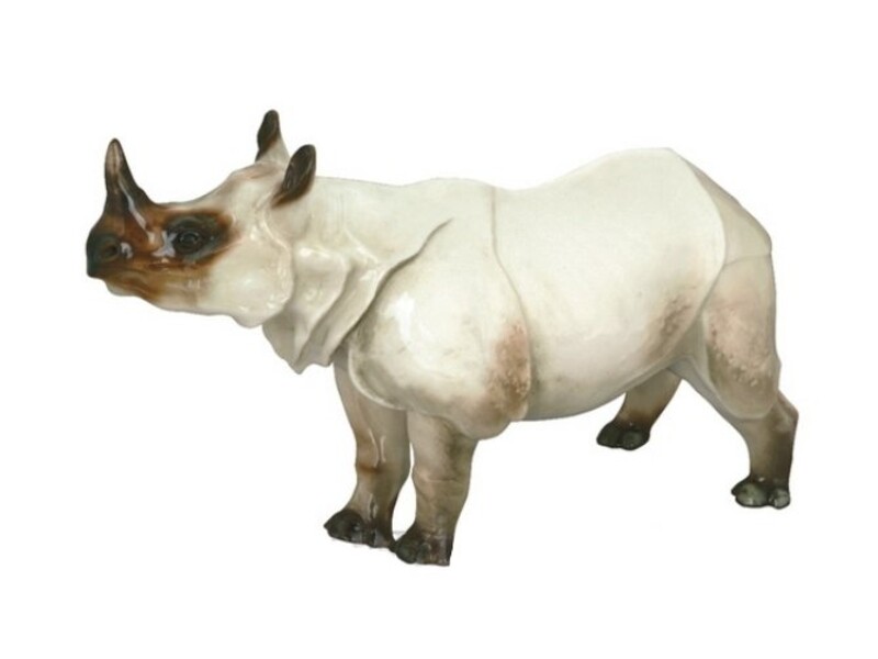 Скульптура Носорог