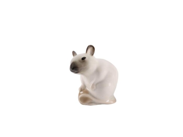 Скульптура Мышь с орехом Сиамская