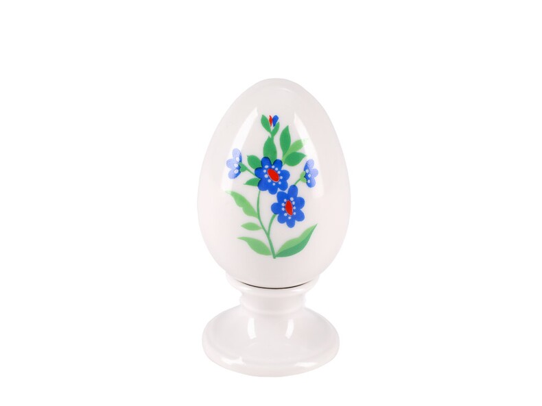 Яйцо пасхальное на подставке форма Нева с рисунком "Первоцветы"