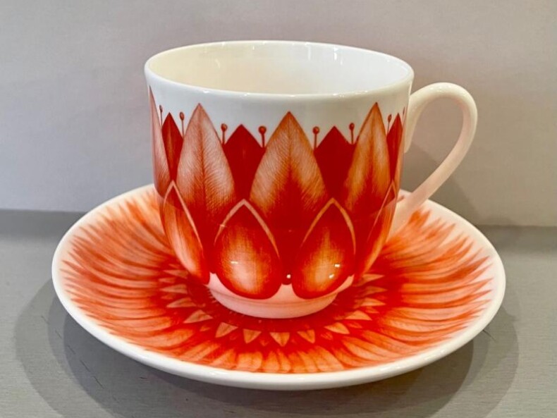 Чашка с блюдцем кофейная Aloha Volcano формы Ландыш 2